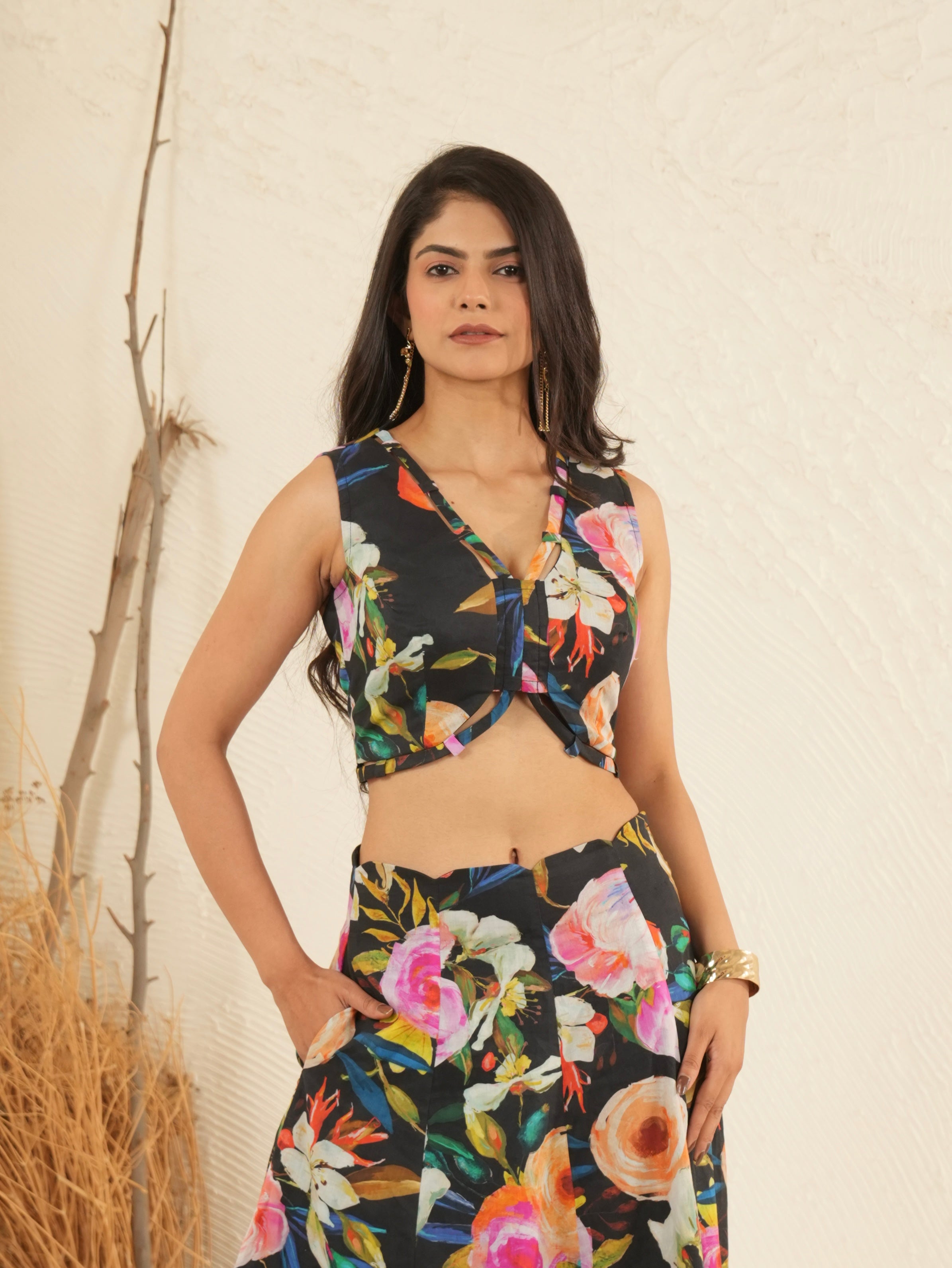 Shadow Garden Top